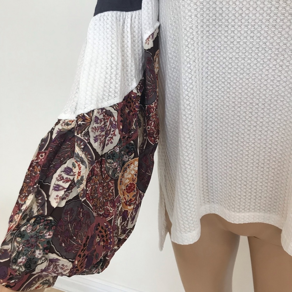 Puff Sleeve Waffle Knit Top - Picture 6 of 8